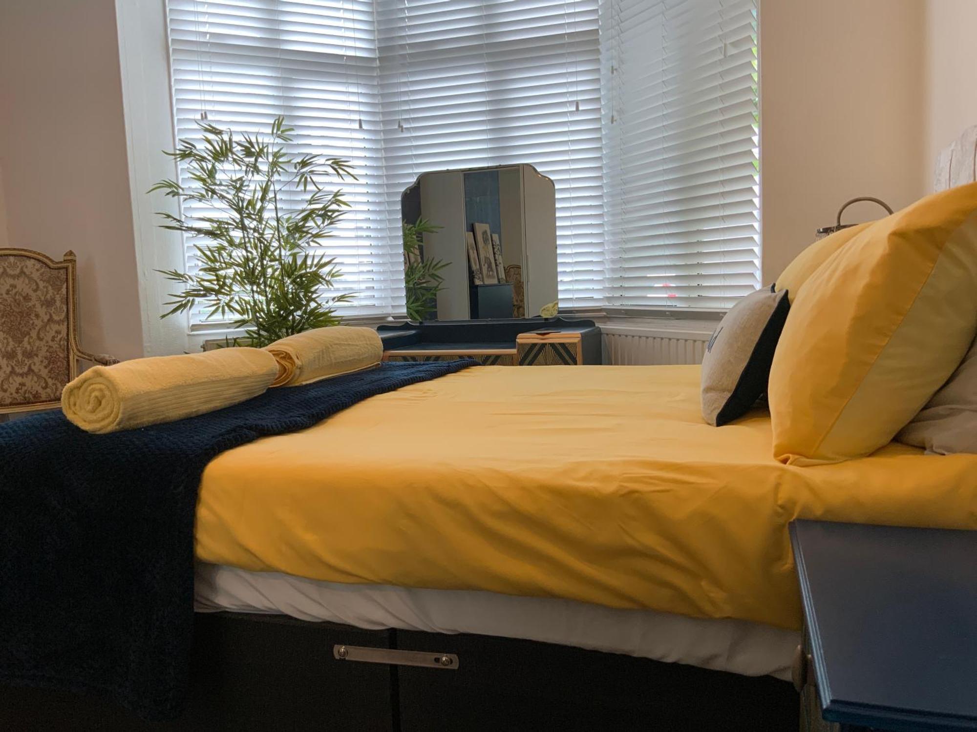 Right By Leigh Broadway Private Garden Large Ground Fl Apt 사우스엔드온시 외부 사진